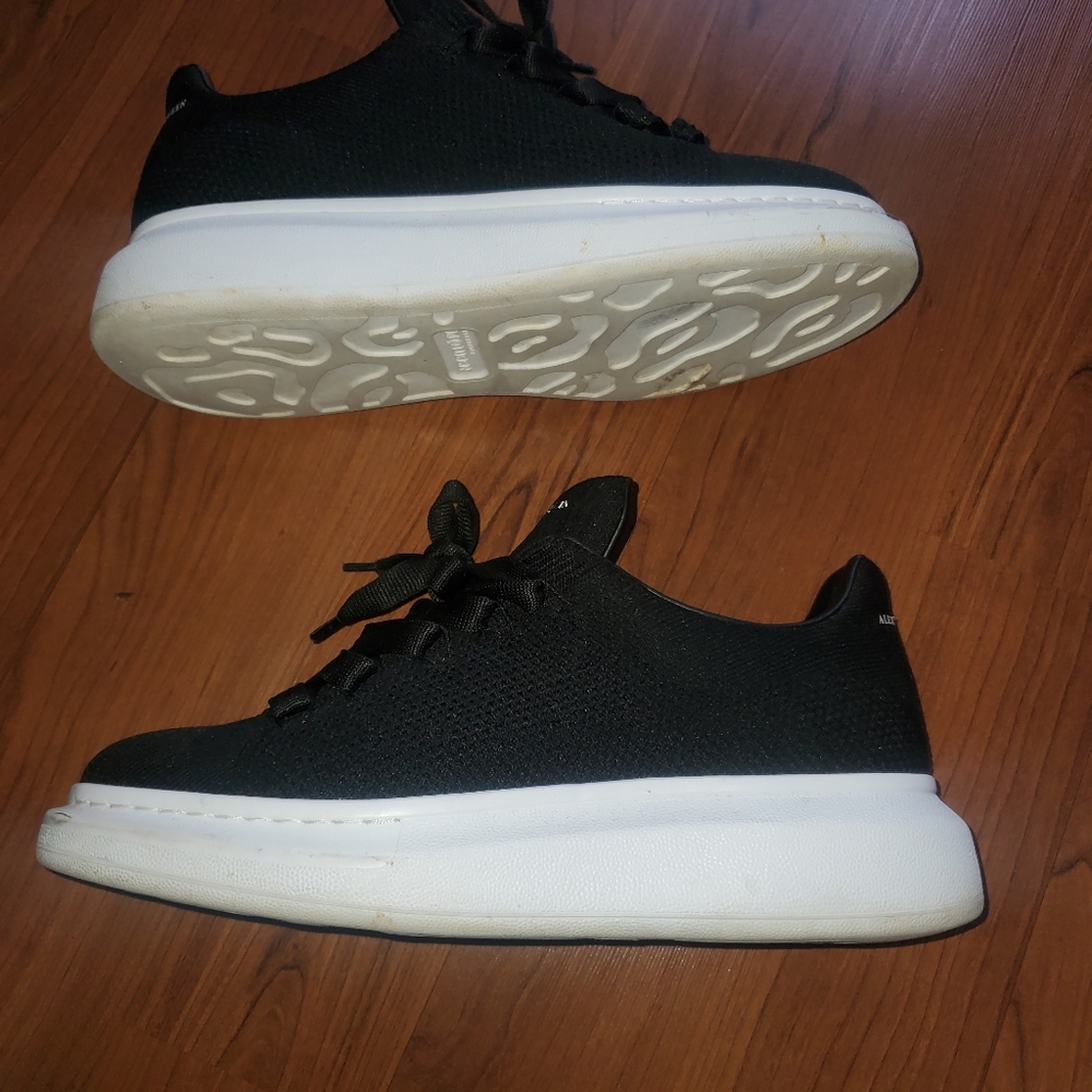 Alexander Mcqueen Oversized suede